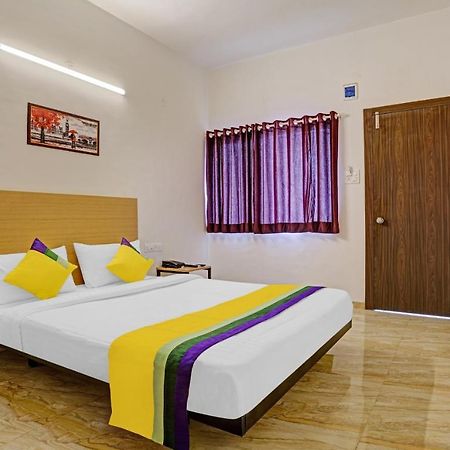 Itsy Hotels Flowers Park Nashik Ngoại thất bức ảnh