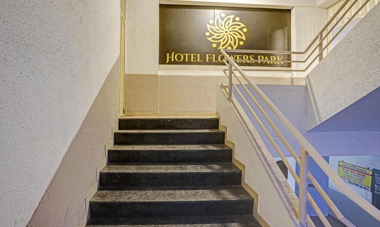 Itsy Hotels Flowers Park Nashik Ngoại thất bức ảnh